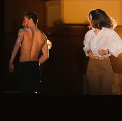 104 страницы про любовь 
12+