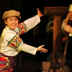 ГАСТРОЛИ "КОЛЯДА-ТЕАТР" МАЛЬЧИК С ПАЛЬЧИК