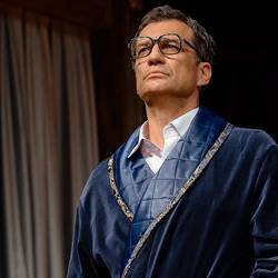 Спектакль «Лёгкие деньги»