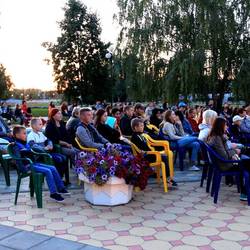 Ночь кино в сквере «Победа»