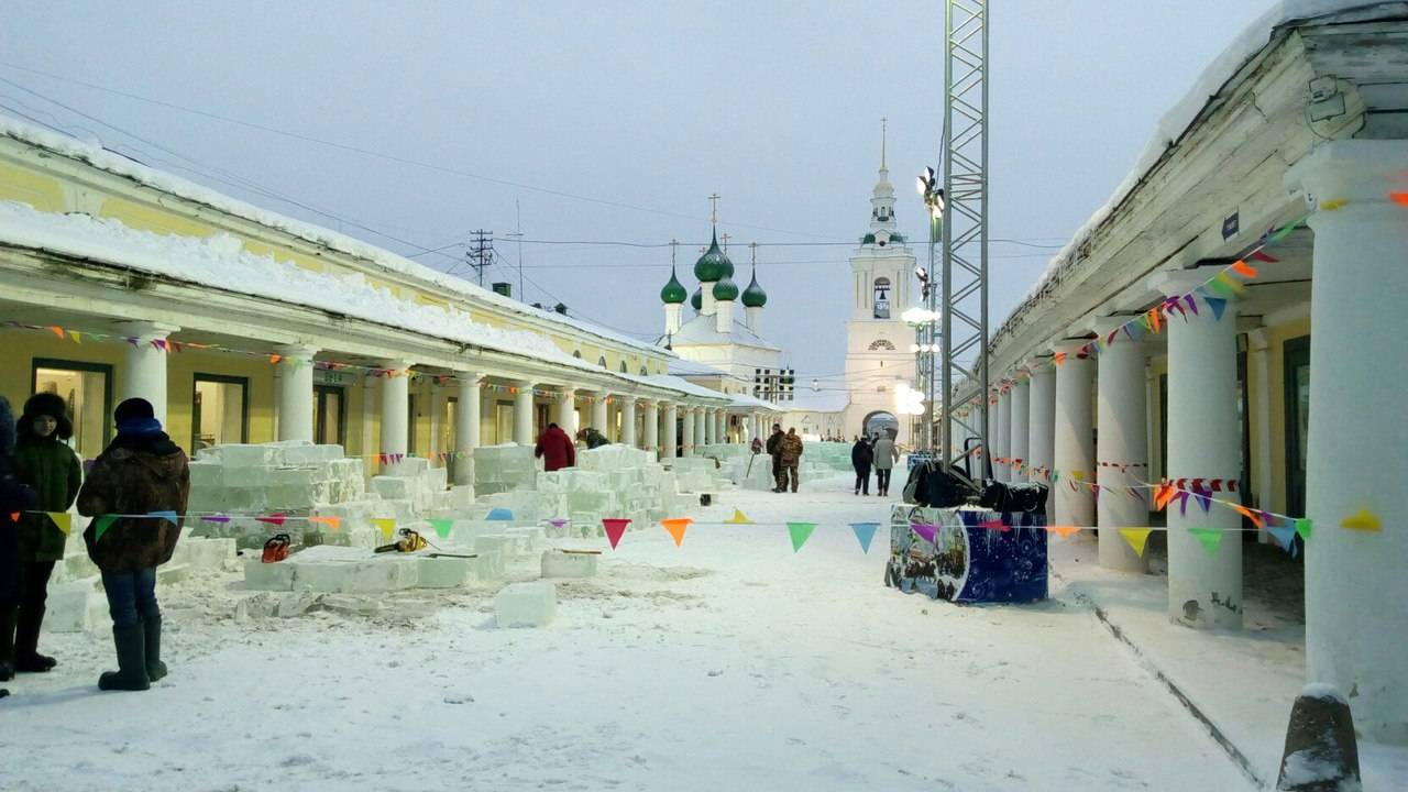 Областной фестиваль-конкурс снежно-ледовых скульптур "Кострома - зимняя сказка"